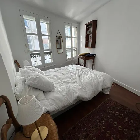 Apartment Spacieux Au Coeur Du Marais | 4 Personnes